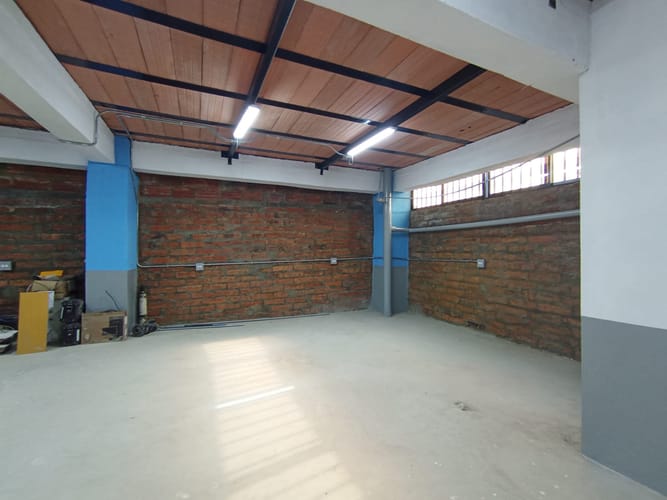 Bodega en arriendo en Prado, Medellín, 200 m² · foto 10 de 16