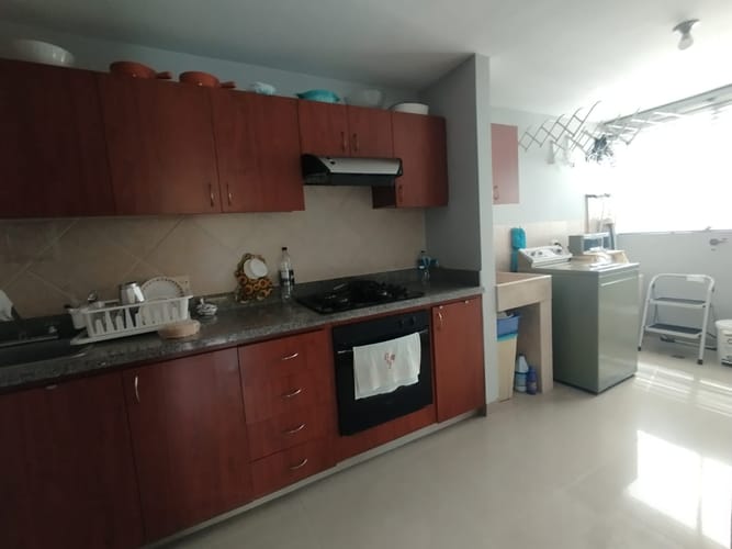 Apartamento de 3 alcobas en arriendo en El Diamante No. 2, Medellín, 133 m² · foto 8 de 15