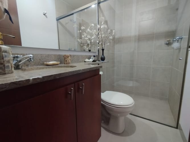 Apartamento de 3 alcobas en arriendo en El Diamante No. 2, Medellín, 133 m² · foto 9 de 15
