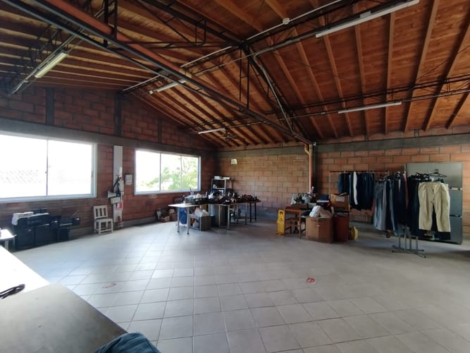 Casa de 6 alcobas en arriendo en Jesus Nazareno, Medellín, 956 m² · foto 15 de 20