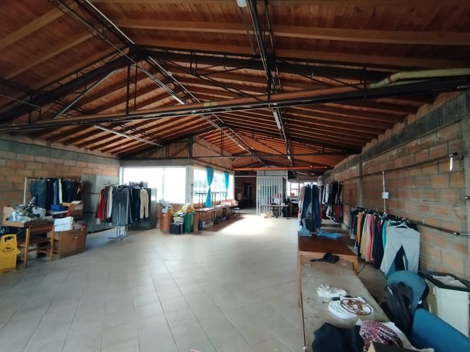 Casa de 6 alcobas en arriendo en Jesus Nazareno, Medellín, 956 m² · foto 16 de 20