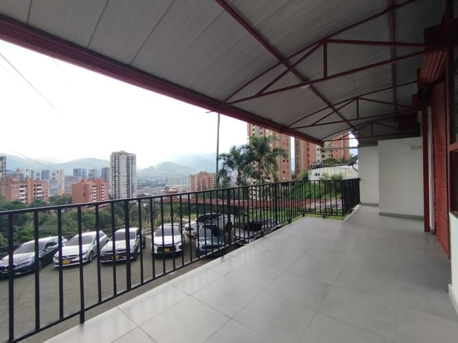 Local en arriendo en San Diego, Medellín, 90 m² · foto 8 de 14