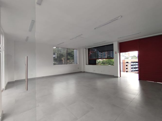 Local en arriendo en San Diego, Medellín, 90 m² · foto 10 de 14