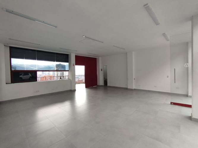 Local en arriendo en San Diego, Medellín, 90 m² · foto 11 de 14
