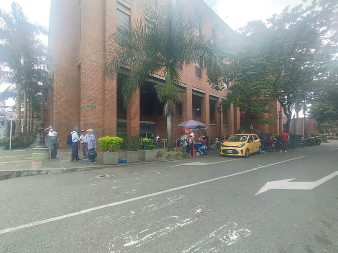 Local en arriendo en Prado, Medellín, 43 m² · foto 4 de 7