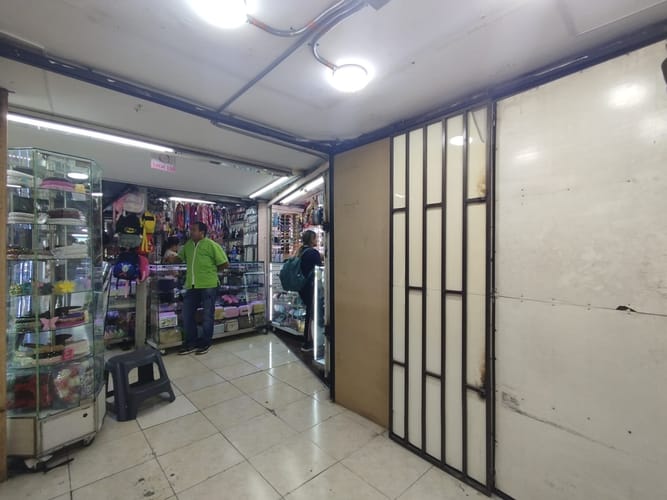Local en arriendo en La Candelaria, Medellín, 6 m² · foto 8 de 11