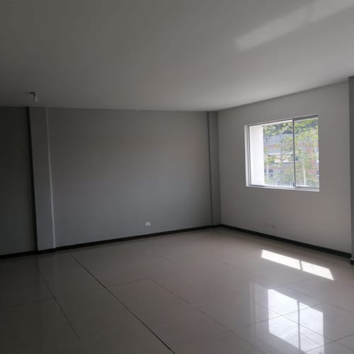 Bodega en arriendo en Sajonia, Rionegro, 250 m² · foto 8 de 11