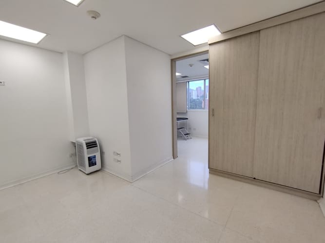 Consultorio en arriendo en La Ceja, 30 m² · foto 4 de 8