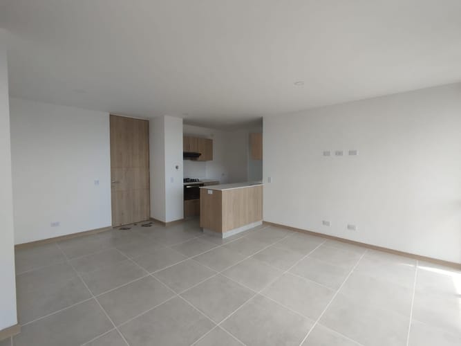 Apartamento de 2 alcobas en arriendo en Los Colegios, Rionegro, 75 m² · foto 3 de 14