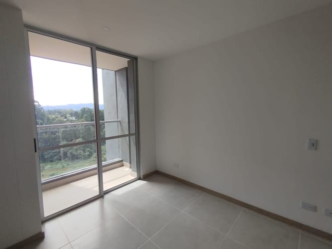 Apartamento de 2 alcobas en arriendo en Los Colegios, Rionegro, 75 m² · foto 11 de 14
