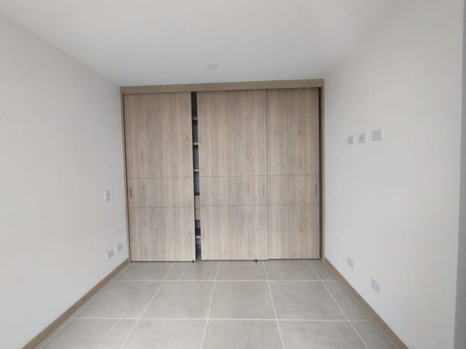 Apartamento de 2 alcobas en arriendo en Los Colegios, Rionegro, 75 m² · foto 13 de 14