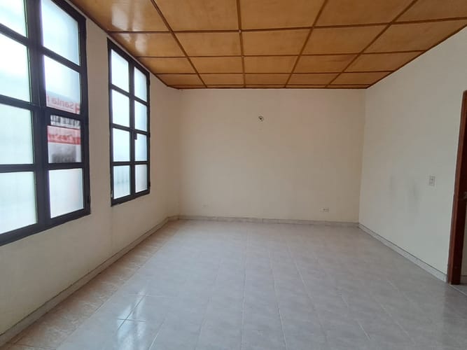 Casa de 2 alcobas en arriendo en Buenos Aires, Medellín, 90 m² · foto 4 de 18