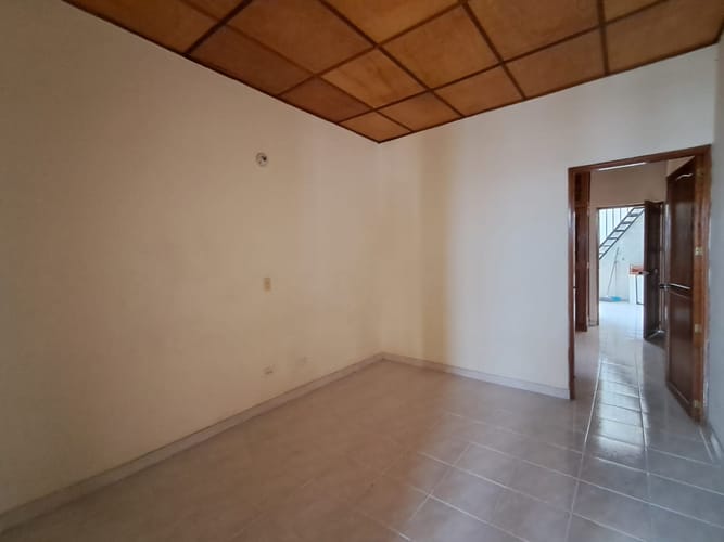 Casa de 2 alcobas en arriendo en Buenos Aires, Medellín, 90 m² · foto 6 de 18