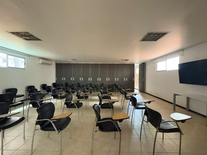 Oficina en arriendo en Villa Carlota, Medellín, 509 m² · foto 17 de 20
