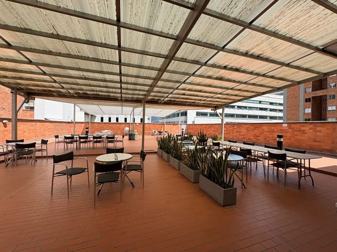 Oficina en arriendo en Villa Carlota, Medellín, 509 m² · foto 19 de 20