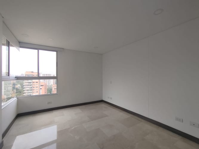Apartamento de 3 alcobas en arriendo en El Poblado, Medellín, 125 m² · foto 13 de 20