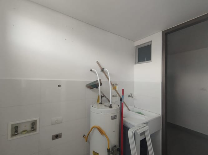 Apartamento de 3 alcobas en arriendo en El Poblado, Medellín, 125 m² · foto 20 de 20