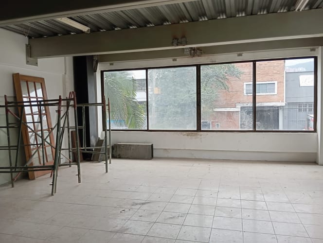 Local en arriendo en Trinidad, Medellín, 115 m² · foto 2 de 15