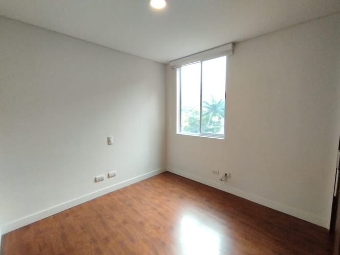 Apartamento de 3 alcobas en arriendo en El Poblado, Medellín, 110 m² · foto 15 de 20