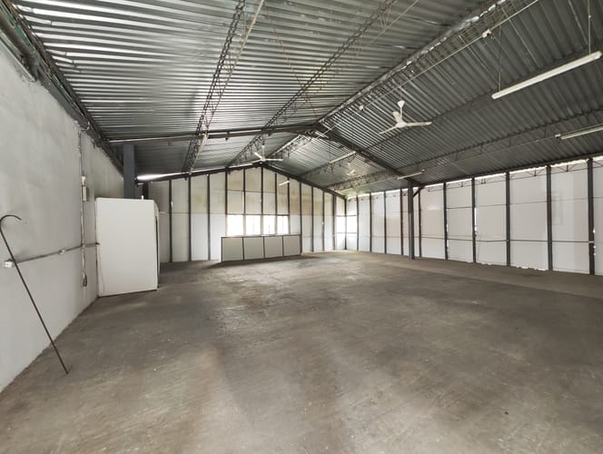 Bodega en arriendo en San Diego, Medellín, 420 m² · foto 2 de 17