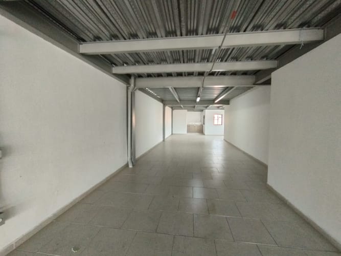 Local en arriendo en Centro, Bello, 190 m² · foto 3 de 7