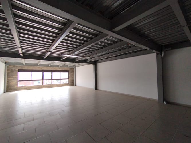 Local en arriendo en Centro, Bello, 190 m² · foto 4 de 7