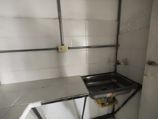 Bodega en arriendo en San Diego, Medellín, 420 m² · foto 10 de 17