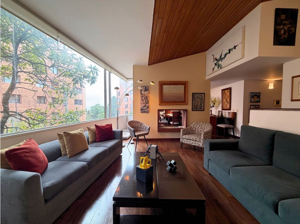 Apartamento en venta en Los Rosales, Bogotá · foto 2 de 19