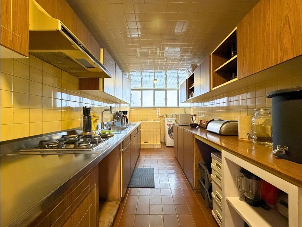 Apartamento en venta en Los Rosales, Bogotá · foto 5 de 19