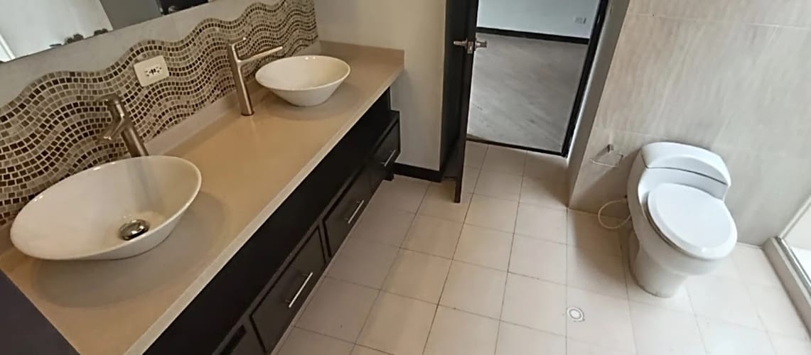 Casa de 3 alcobas en venta en Cerca De Piedra, Chía, 244 m² · foto 23 de 24