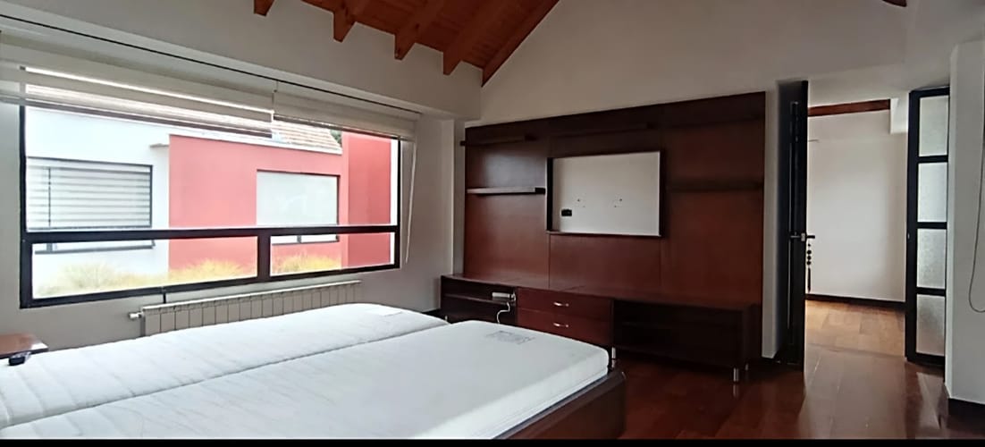 Casa de 3 alcobas en venta en Cerca De Piedra, Chía, 244 m² · foto 11 de 24