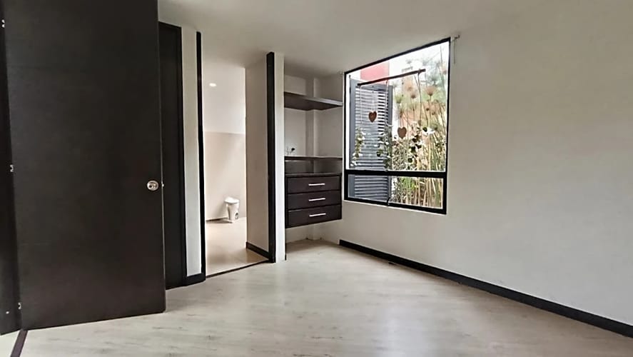 Casa de 3 alcobas en venta en Cerca De Piedra, Chía, 244 m² · foto 17 de 24