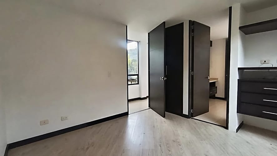 Casa de 3 alcobas en venta en Cerca De Piedra, Chía, 244 m² · foto 10 de 24
