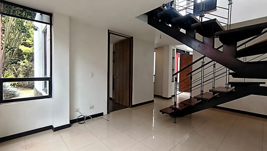 Casa de 3 alcobas en venta en Cerca De Piedra, Chía, 244 m² · foto 9 de 24