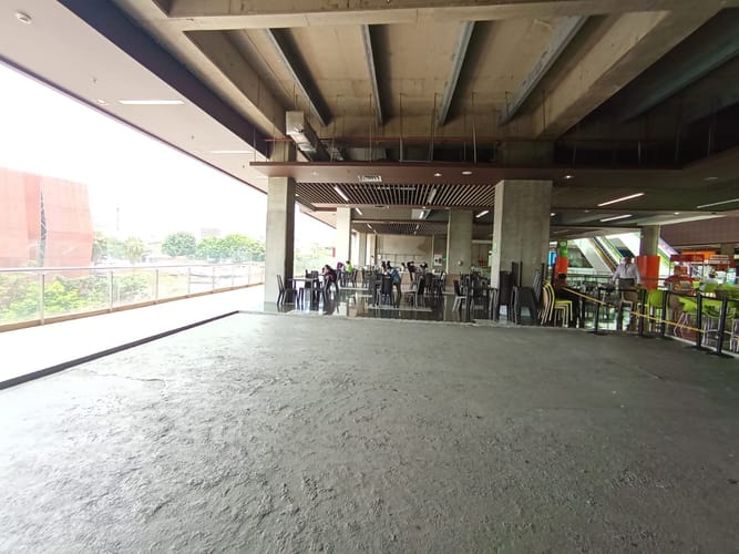 Local en arriendo en El Chagualo, Medellín, 320 m² · foto 5 de 8