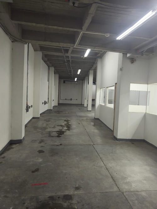 Bodega en arriendo en San Benito, Medellín, 260 m² · foto 10 de 16
