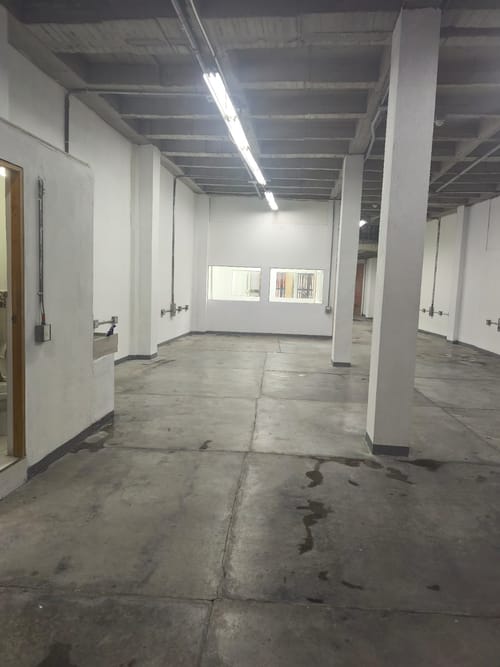 Bodega en arriendo en San Benito, Medellín, 260 m² · foto 14 de 16