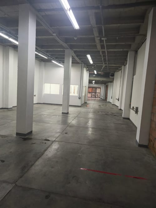 Bodega en arriendo en San Benito, Medellín, 260 m² · foto 16 de 16