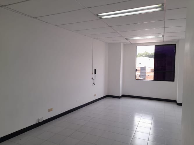Oficina en arriendo en Lorena, Medellín, 39 m² · foto 3 de 15