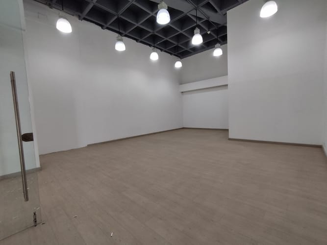 Local en arriendo en Perpetuo Socorro, Medellín, 78 m² · foto 3 de 10