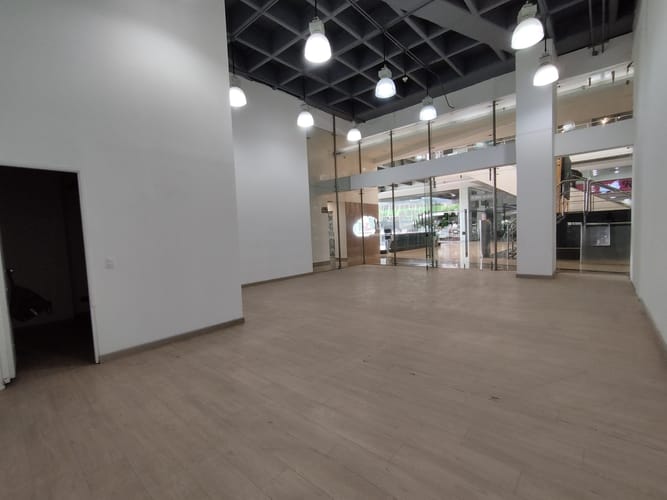 Local en arriendo en Perpetuo Socorro, Medellín, 78 m² · foto 6 de 10
