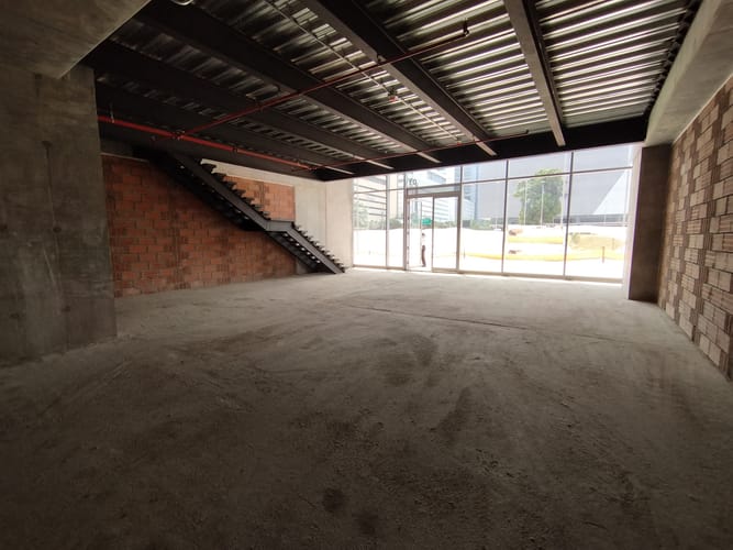 Local en arriendo en El Poblado, Medellín, 261 m² · foto 3 de 8