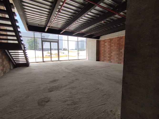 Local en arriendo en El Poblado, Medellín, 261 m² · foto 5 de 8