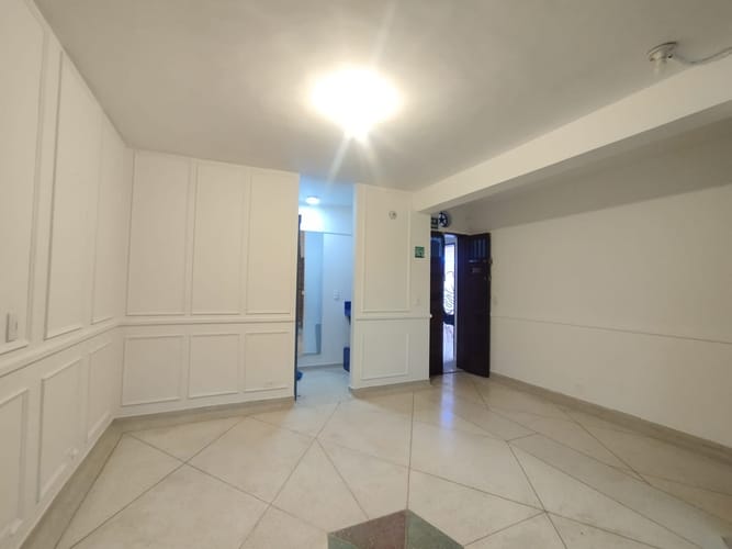 Oficina en arriendo en La Florida, Medellín, 18 m² · foto 4 de 8