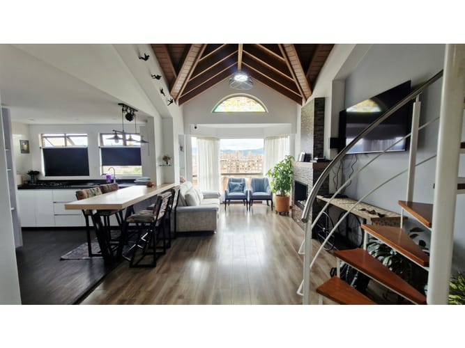 Apartamento de 3 alcobas en venta en Casablanca Suba Urbano, Bogotá, 89 m² · foto 1 de 24