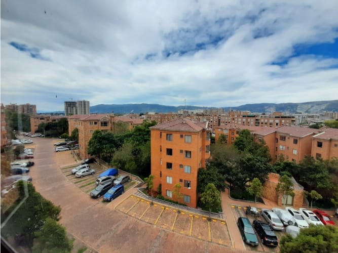 Apartamento de 3 alcobas en venta en Casablanca Suba Urbano, Bogotá, 89 m² · foto 4 de 24