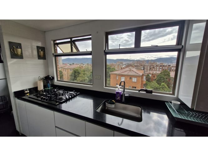Apartamento de 3 alcobas en venta en Casablanca Suba Urbano, Bogotá, 89 m² · foto 13 de 24