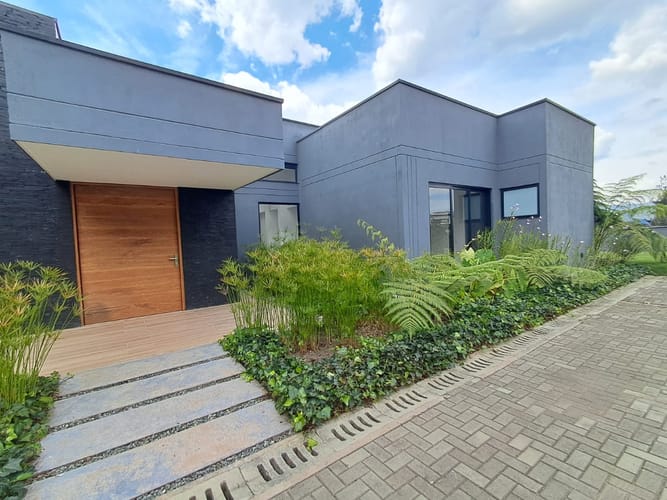 Casa de 3 alcobas en arriendo en El Retiro, 375 m² · foto 3 de 20