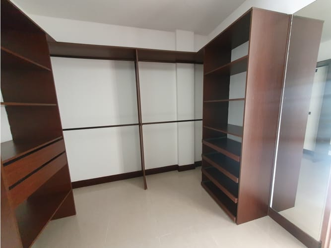 Casa de 4 alcobas en venta en Pinares, Pereira, 287 m² · foto 12 de 24