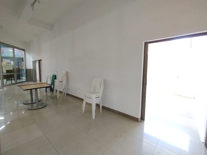 Local en arriendo en Las Lomitas, Sabaneta, 140 m² · foto 6 de 8